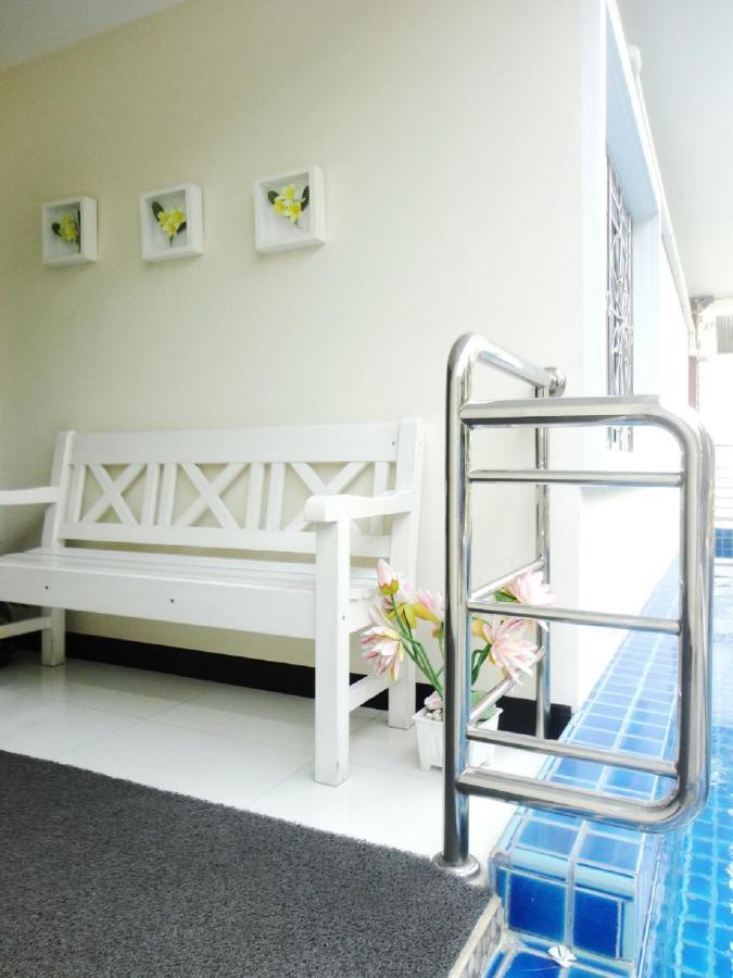 Charming Resident At Ekkamai From Studio Unit Up To 2 Bedroom Apartment กรุงเทพมหานคร ภายนอก รูปภาพ