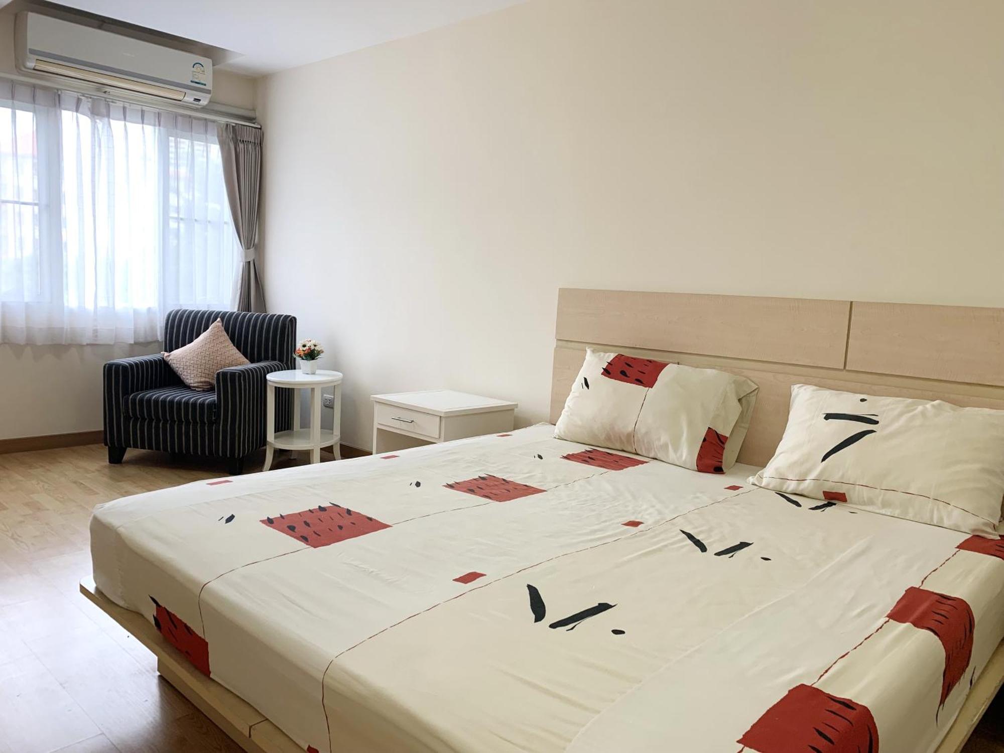 Charming Resident At Ekkamai From Studio Unit Up To 2 Bedroom Apartment กรุงเทพมหานคร ภายนอก รูปภาพ