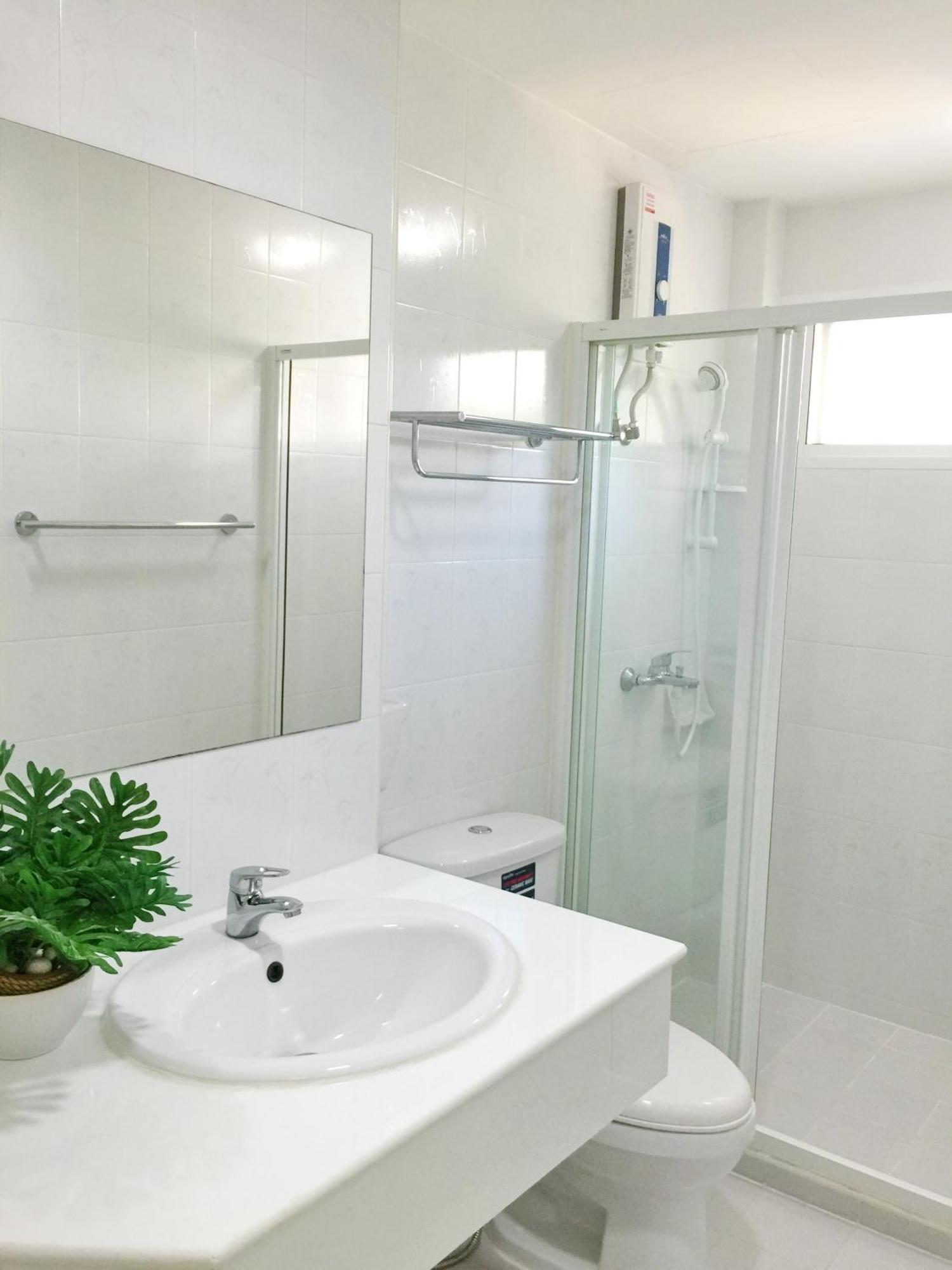 Charming Resident At Ekkamai From Studio Unit Up To 2 Bedroom Apartment กรุงเทพมหานคร ภายนอก รูปภาพ